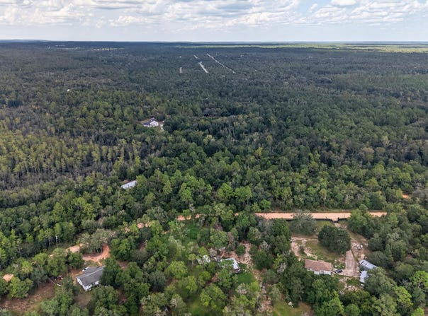 1788 Gap Boulevard, Chipley, FL 32428