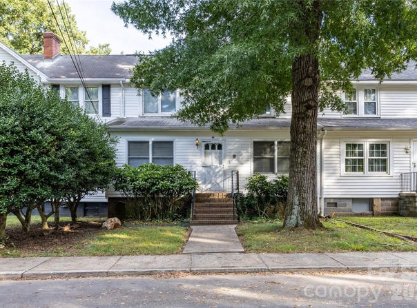 31 Maple Street, Badin, NC 28009