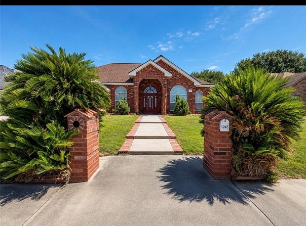 1245 Carlos Trail, Alice, TX 78332