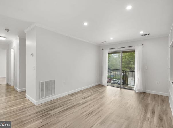 18328 STREAMSIDE Drive, GAITHERSBURG, MD 20879
