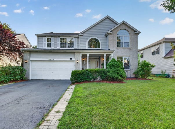 1913 Windstone Drive, Plainfield, IL 60586