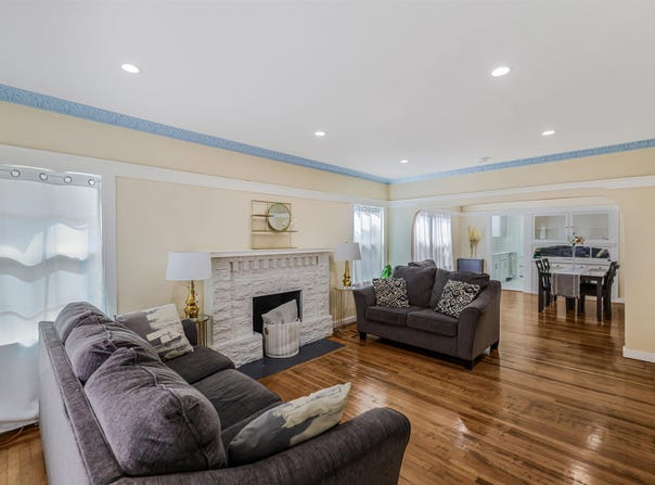 6007 San Pablo Ave, Oakland, CA 94608