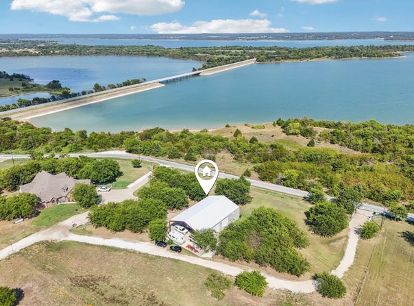 169 Chisam Road, Valley View, TX 76272