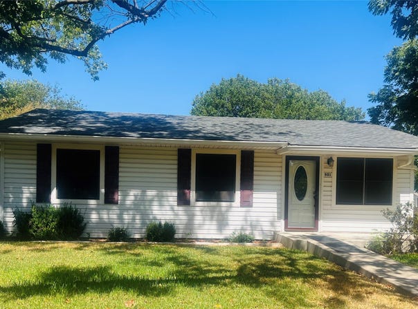 901 Church Street, Sanger, TX 76266