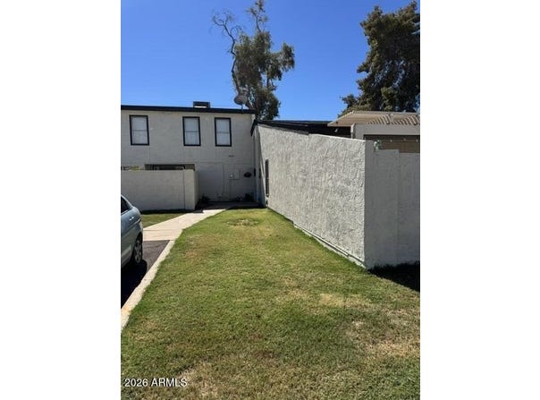 1051 S Dobson Road S, Mesa, AZ 85202