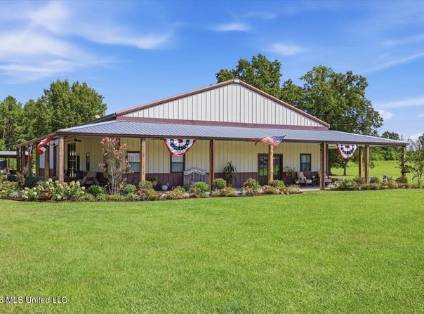120 Anse Reed Road, Magee, MS 39111