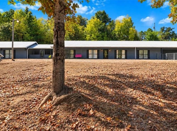 1035 Jacks Fork Road, MO 65548