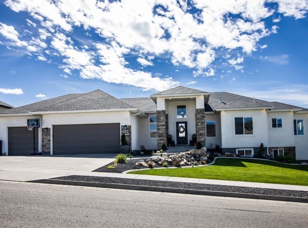 1222 E 300 S, Smithfield, UT 84335