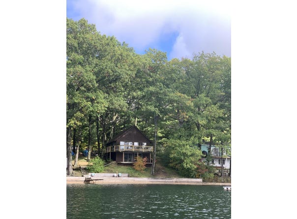 593 N 72ND AVENUE, HART, MI 49420