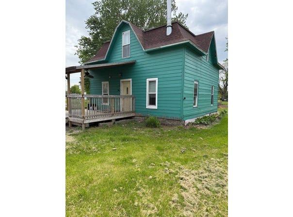 307 N Ringgold St, Kellerton, IA 50133