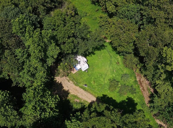 Gluck Run, Glenville, WV 26351