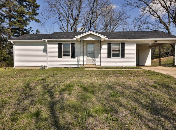 322 HIGHLAND St, Ripley, TN 38063