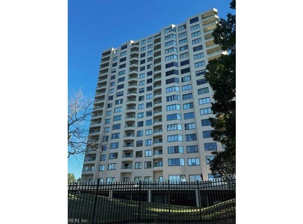 7501 River Road, Newport News, VA 23607