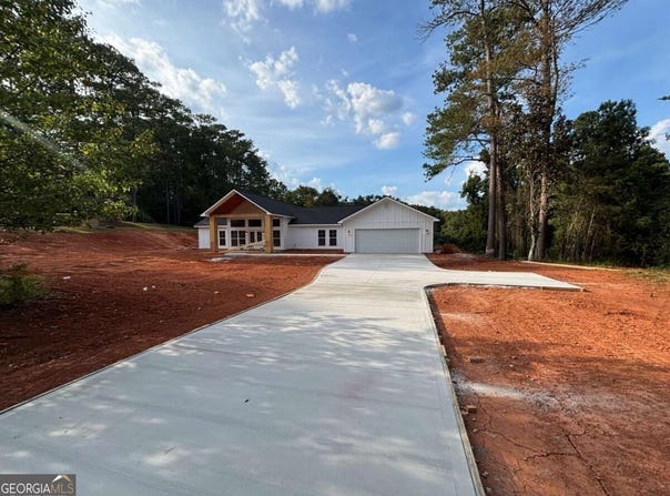 960 Cameron Mill Road, Lagrange, GA 30240