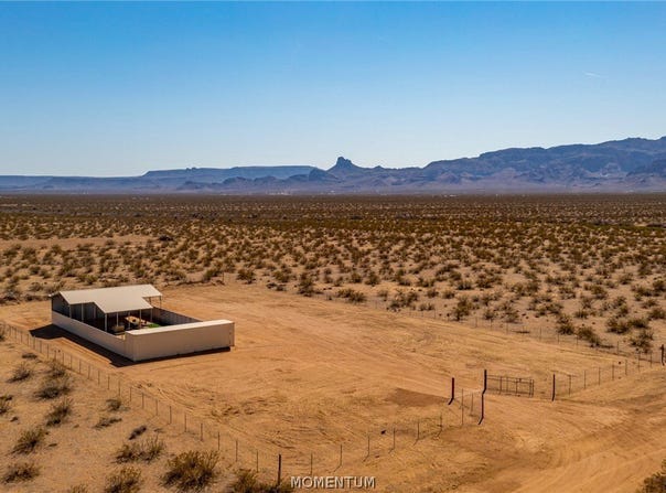 6058 Macayo Drive, Golden Valley, AZ 86413
