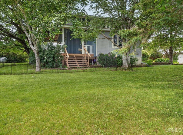 N4561 County Road 577, Menominee, MI 49858