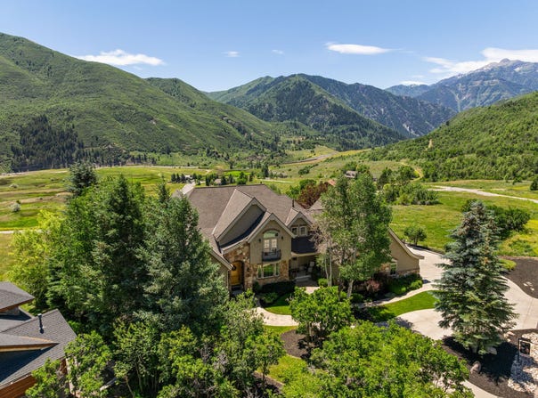 8558 CHOKECHERRY Ln, Provo, UT 84604