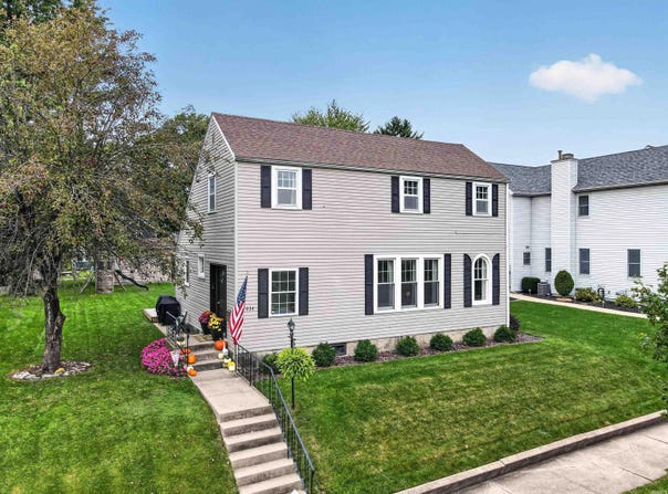 934 Cherry Street, Huntington, IN 46750-2039