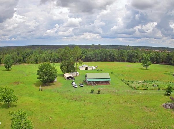 470 Ed Harrell Road, Hortense, GA 31543