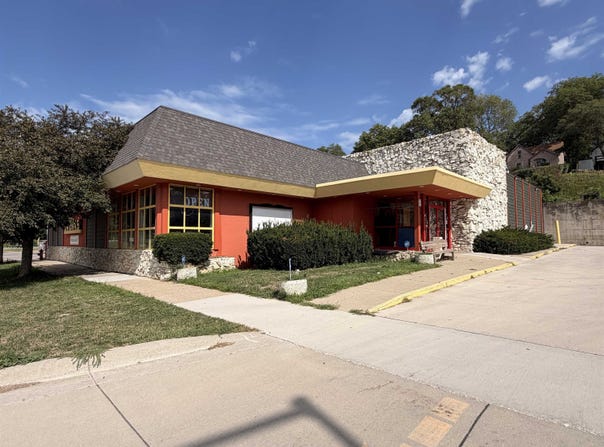 812 4th Ave S, Denison, IA 51442