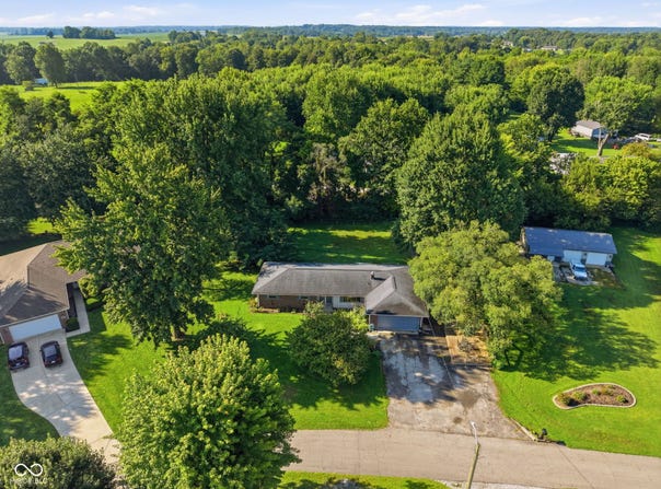 10 U Drive, Cloverdale, IN 46120