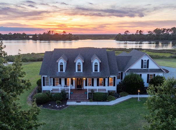 26128 BYRD Road, CRISFIELD, MD 21817