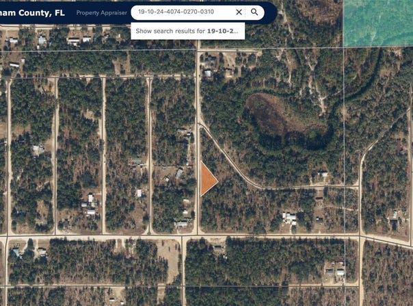 110 LAKEVIEW Way, INTERLACHEN, FL 32148
