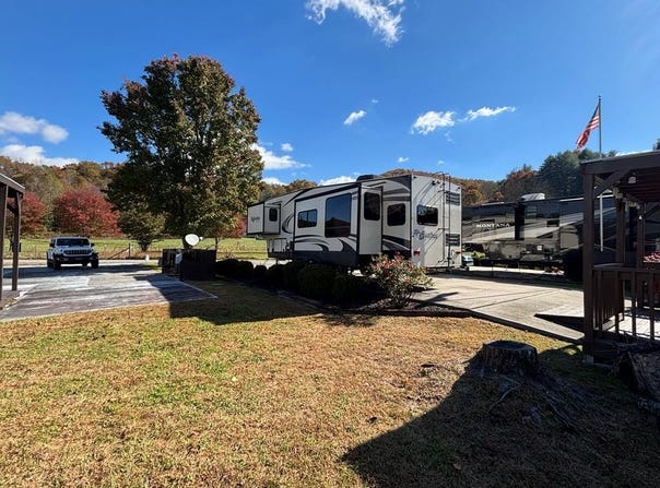 50 Timber Leaf Dr #9, Sylva, NC 28779