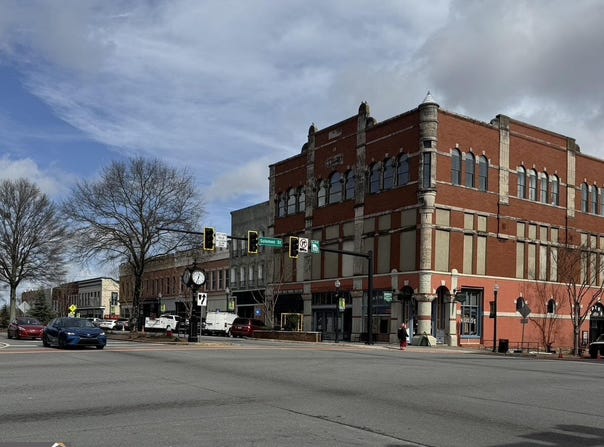 102 N HILL Street, Griffin, GA 30223