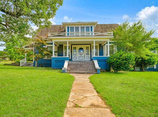 500 S 3rd St, Hugo, OK 74743