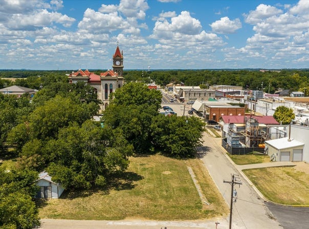 Main Street, Meridian, TX 76665