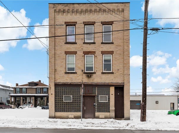 329 14th St, Ambridge, PA 15003