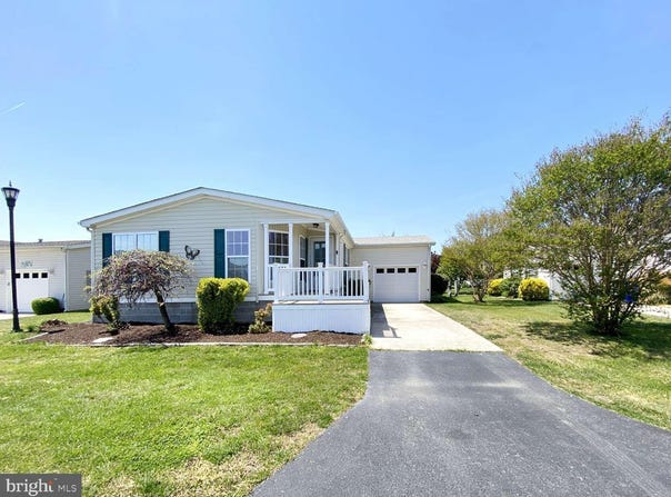 4 MAYFAIR Lane, LEWES, DE 19958