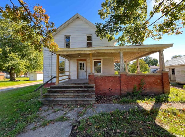 501 S LIBERTY Street, Vermont, IL 61484