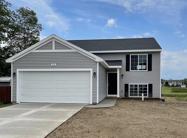 56 Thompson Boulevard, Coldwater, MI 49036