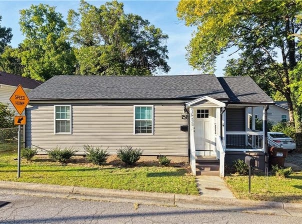 1511 Davis Avenue, High Point, NC 27260