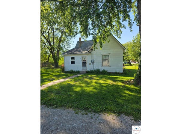 202 W Grother Street, Cole Camp, MO 65325