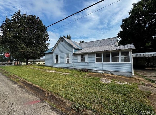 709 Walnut Street, Doniphan, MO 63935