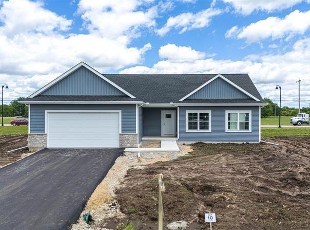 621 Millar Drive, Beloit, WI 53511