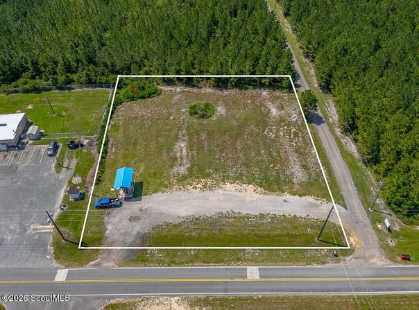 7718 Caney Bay Road, Nahunta, GA 31553