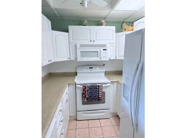 1027 Berkshire B, Deerfield Beach, FL 33442
