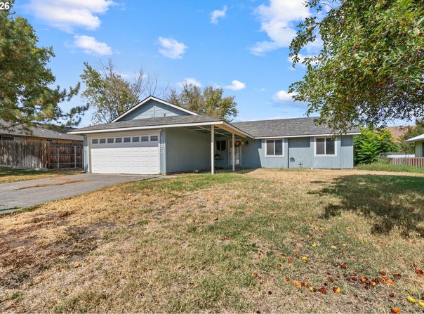 1270 W Hartley Ave, Hermiston, OR 97838