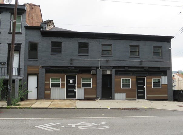 437-439 E Carson St, South Side, PA 15203