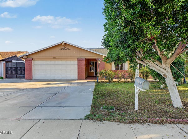 8941 W MONTEREY Way, Phoenix, AZ 85037
