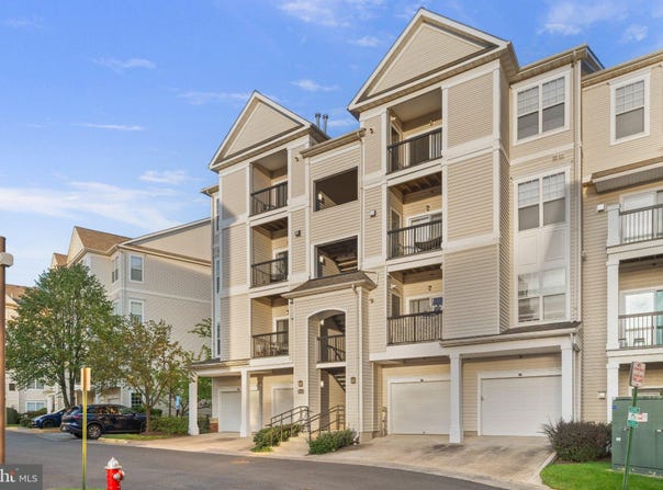 11325 ARISTOTLE Drive, FAIRFAX, VA 22030