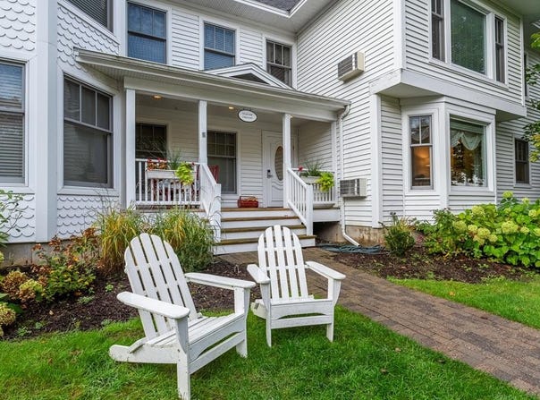 9914 Water St, Ephraim, WI 54211