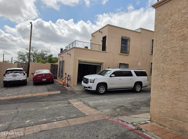 2520 SAN JOSE AVE, El Paso, TX 79930