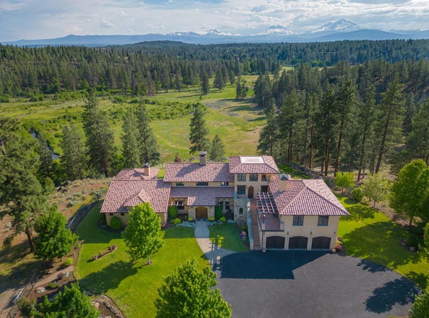 16465 Suntree Lane, Sisters, OR 97759