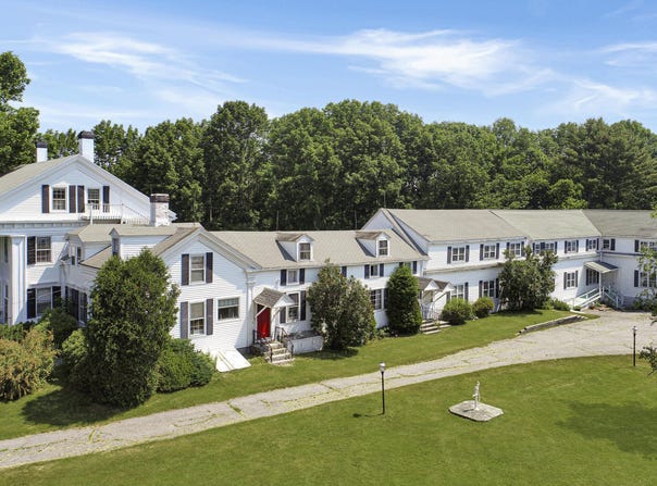 220 Bristol Road, Damariscotta, ME 04543