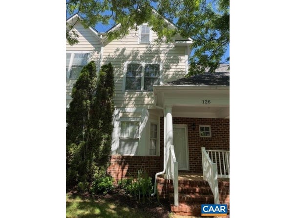 126 OLD FIFTH CIR, CHARLOTTESVILLE, VA 22903